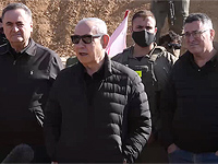 Нетаниягу и сопровождающие его лица в буферной зоне на юге Сирии