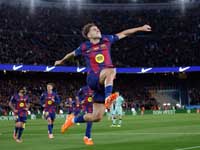 Триумфальное возвращение на "Камп Ноу". "Барселона" разгромила "Атлетик"