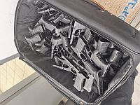 В "Бен-Гурионе" при досмотре обнаружены более 100 корпусов пистолетов
