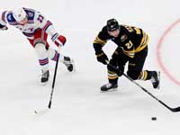 НХЛ. Три результативные передачи Адама Фокса