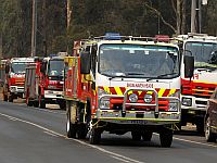 "Самый мощный пожар, который мог произойти": в Сиднее взорвался резервуар с химикатами