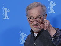 Стивен Спилберг снимает фильм об НЛО с композитором "Списка Шиндлера"