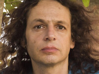 Профессор Амир Хецрони своеобразно поздравил членов движения "Бней-Акива"