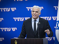 Лапид: "Закон об уклонении от службы не пройдет"