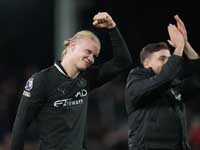 Футбол. "Фулхэм" и "Манчестер Сити" забили 9 голов. Холанн забил сотый гол