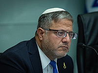 Политики от "Оцма Йегудит" явились в Кнессет с "золотой петлей" на лацканах