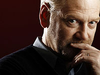 Актеру и режиссеру Кеннету Бране, "Генриху V" и "Гамлету" – 65. Фотогалерея