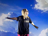 Премьера в Израиле. Спектакль "Inostranka" с Машей Машковой в главной роли