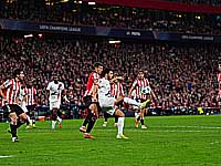 ПСЖ не смог победить в Бильбао. "Арсенал" лидирует. Результаты матчей Лиги чемпионов