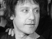 Перри Бэмоунт в 2004 году