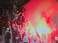 Полиция задержала трех болельщиков во время футбольного матча на стадионе "Сами Офер"