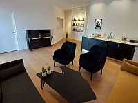 Как Альберт Эйнштейн и Джон Леннон: в Израиле предлагают экологичное захоронение
