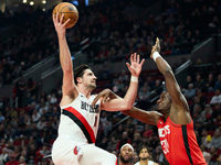 НБА. Дени Авдия набрал 41 очко. "Портленд" обыграл "Хьюстон"