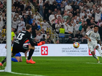 Футбол. "Реал" победил в дерби и вышел в финал Суперкубка Испании