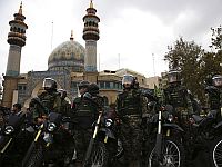 Протесты в Иране: число жертв и арестованных растет, власти ввели информационную блокаду
