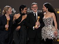 "Золотой глобус": "Битва за битвой", Шекспир и  "Киностудия" победили в гонке