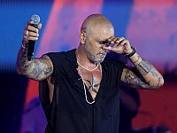 Эяль Голан: "Я - тот певец, против которого подана жалоба в полицию"