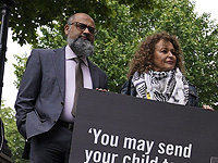 Икбаль Мохаммед на пропалестинском митинге в Лондоне