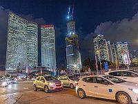 Ночные "взрывы" в Тель-Авиве. Футбольные болельщики праздновали