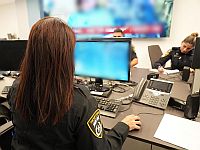 Семь человек обвинены после изнасилования 14-летней девочки с особыми потребностями
