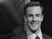 Умер актер Джеймс Ван Дер Бик, прославившийся в сериале "Бухта Доусона"