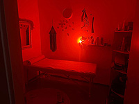 Обвинение в "рабовладении" подано против управлявших борделями в Бат-Яме