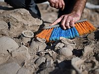 Израильские археологи объяснили, как использовались странные конические сосуды 5000 лет назад (иллюстрация - на фотографии не "корнеты")