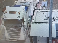 Угнанный в Кармиэле грузовик перехвачен на КПП "Таркумия"