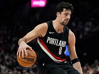 Дени Авдия покинул площадку через 59 секунд в матче с "Финиксом" из-за обострения травмы