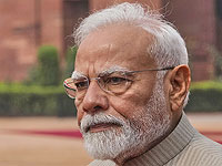 В связи с визитом Наредры Моди пассажиров просят приезжать в аэропорт заблаговременно


