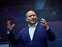 Беннет против Нетаниягу:  "Это израильский Форест Гамп"