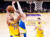 Рекордное поражение "Денвера". Дончич набрал 44 очка. Результаты матчей НБА