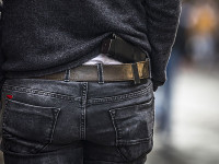 "Первая линия обороны": жители 41 района Иерусалима смогут оформить личное оружие