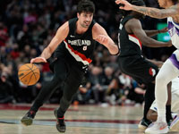 НБА. Дени Авдия набрал 17 очков. "Портленд" победил