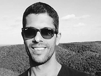 Ори Перец (43) 