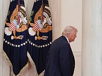 Трамп: "Наши военные даже не начинали уничтожать то, что осталось в Иране"