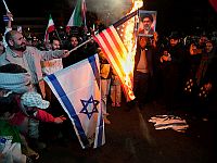 Иранские власти проводят задержания "предателей и изменников родины"