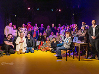 Несмотря на войну: в театре "Маленький" состоялась премьера спектакля "Дядя Ваня"