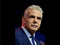 Лапид против коллег по оппозиции: "Сбежали и не боролись"