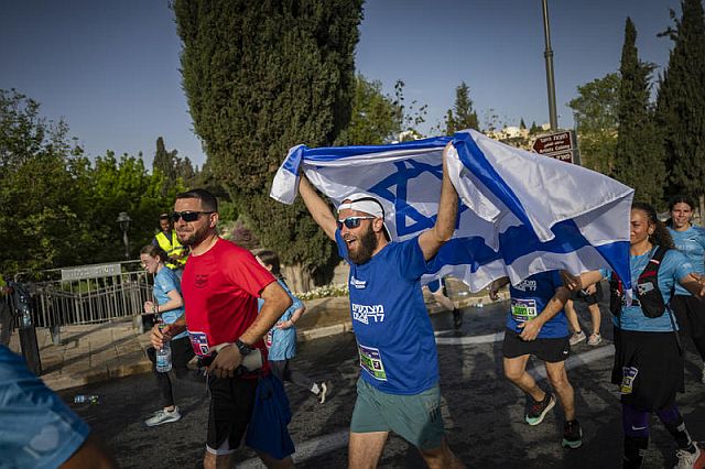Иерусалимский марафон по сокращенной программе. Фоторепортаж
