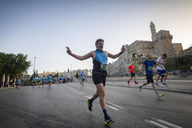 Иерусалимский марафон по сокращенной программе. Фоторепортаж
