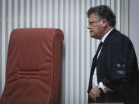 Главы Верховного суда против Левина: "Игнорирует нужды системы и превышает полномочия"