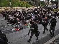 Мусульмане отмечают Ид аль-Фитр в Иерусалиме, на Храмовую гору их не пускают