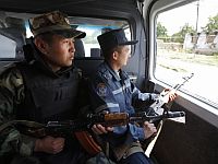 Вывеска "Евреям и животным вход запрещен" на гостинице в Оше: полиция начала расследование