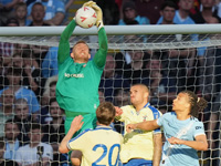 Кубок Англии. Даниэль Перец совершил 4 сэйва. "Манчестер Сити" вышел в финал