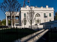 Трамп перенес заседание кабинета из Кэмп-Дэвида в Белый дом из-за непогоды