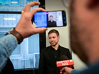 Приближенные министра Коэна: "Он все делал по правилам, справедливость восторжествует"