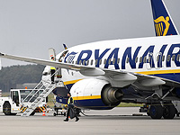 Ryanair отменяет доплату за бронирование места для ребенка возле родителя
