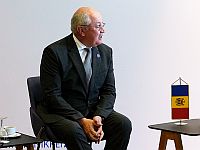 Премьер-министр Молдовы Александр Мунтяну объявил об отставке