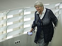 Экс-министр Энн Уиддекомб 